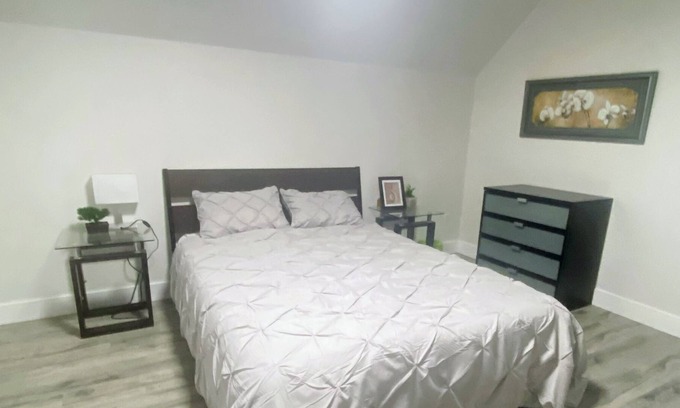 Chilliwack Proper Village West House | 1 bedroom suite private( no share ) in chilliwack