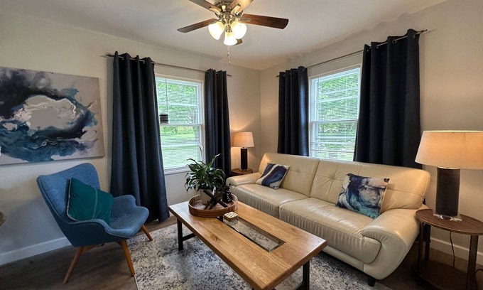 Mars Hill House | 1-bedroom vacation home just 20 minutes from Asheville