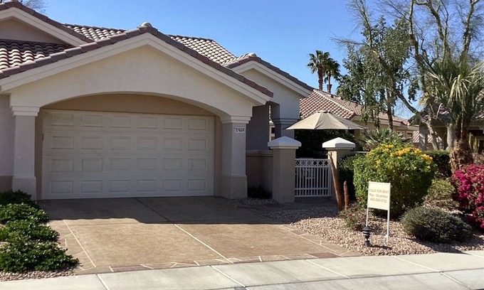 Desert Palms House | 1-Bedroom Villa in Sun City Palm Desert with Golf Cart