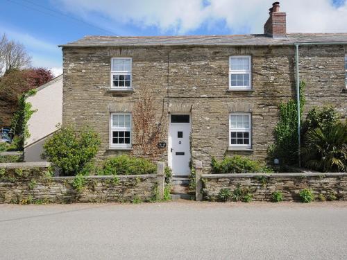 St. Mabyn House | 1 Churchtown Cottages