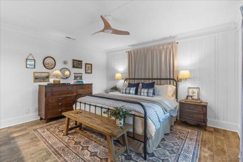 Lookout Mountain Bed & Breakfast | 1- Lookout Mountain Cottage