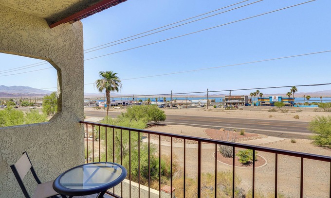Lake Havasu City Condo | 1 Mi to Lake Havasu: Outdoor Rec Hub w/Views!