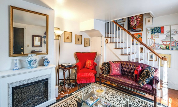Old Town Alexandria House | 1 Mi to Old Town: Historic Area Gem in Alexandria
