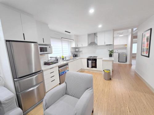 Upper Riccarton House | 10 Angels