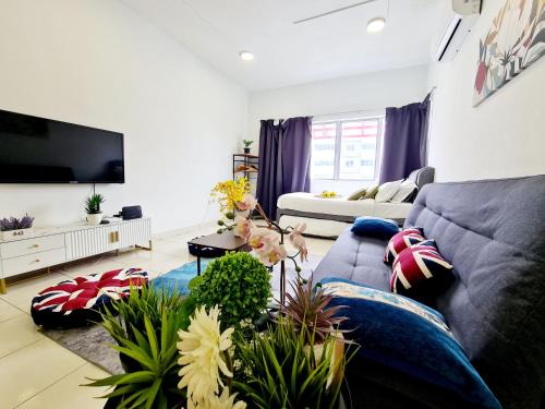 Bandar Puchong Jaya Apartment | 10 Guest Breezy 3 Room Koi Kinrara Suite, IOI Puchong, Bukit Jalil Pavilion, Bukit Jalil Stadium, Sunway Pyramid, Sunway Lagoon