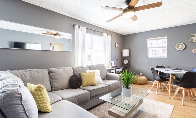 West End House | 10 Minutes to Downtown Atlanta! Walk to Beltline Breweries. Pet Friendly!