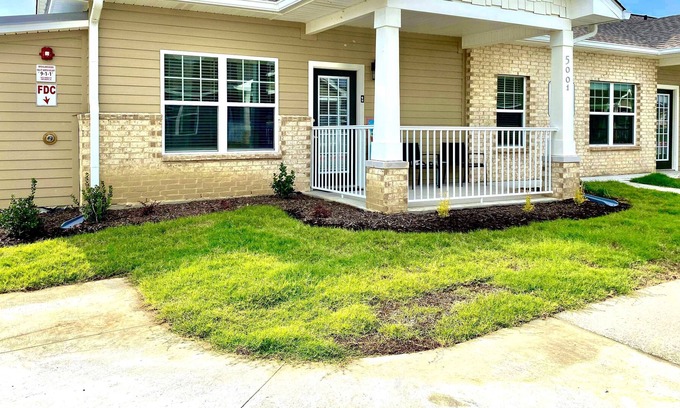 Fort Worth Apartment | 10 minutes to Fort Worth Stockyards! Entire 1bdrm w/ King Bed