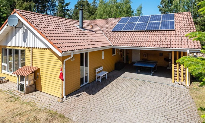 Hojslev House | 10 person holiday home in Højslev-By Traum