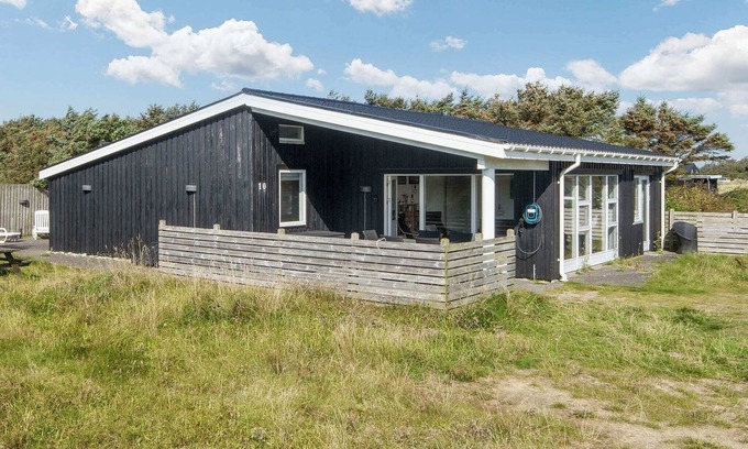 Vrist Strand House | 10 person holiday home in Harboøre-By Traum