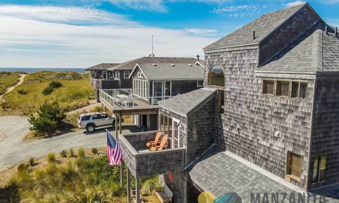 Manzanita House | 100 feet to the beach, dog friendly, spacious. Quintessential Beach House!