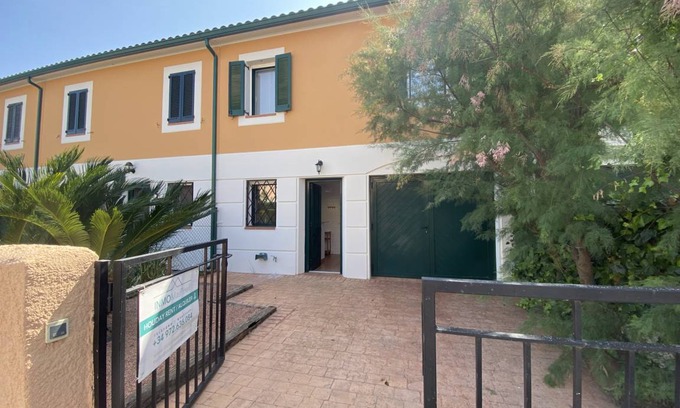 Mas Pinell House | 100 m² House ∙ 3 bedrooms ∙ 6 guests