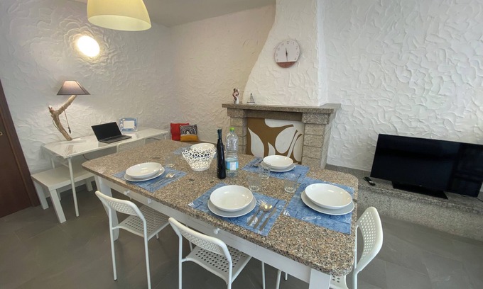 Eden Beach Apartment | 100 MT beach with WIFI and AIR CONDITIONING