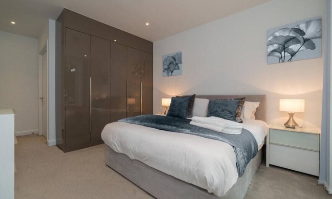Walworth Apartment | 104 WH - Sophia Suite