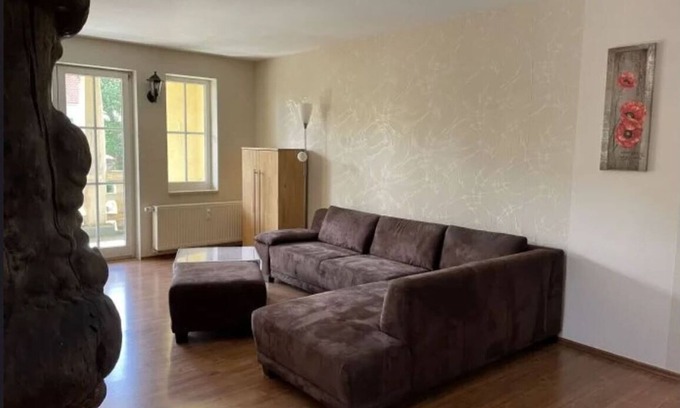 Schleiz Apartment | 105m² Dachgeschosswohnung in Bester Lage