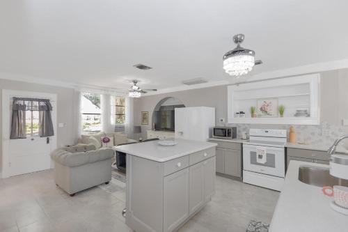 Fruitland Park Apartment | 107 Iona