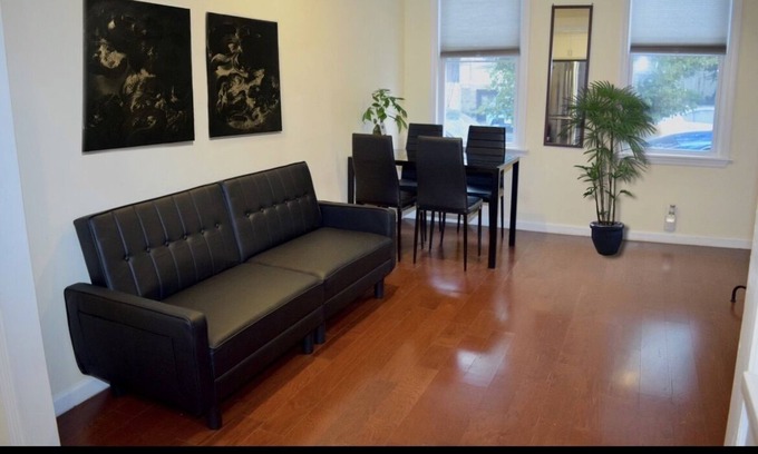 Weehawken House | 11 room 3 Clean,safe neighborhood