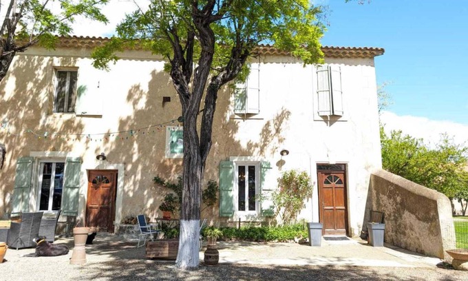 Puisserguier House | 110 m² Gîte ∙ 4 bedrooms ∙ 8 guests