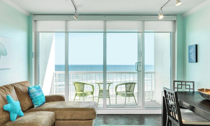 Galveston Condo | 1107 Seashell Dreams Beachfront Escape