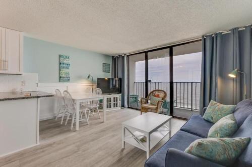 Wilmington Beach Apartment | 1108 Ocean Serenity condo