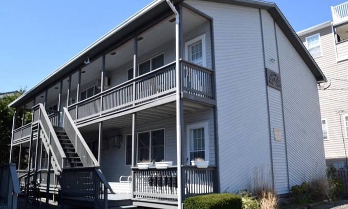 Sea Isle City Condo | 118 38th Street Unit 4