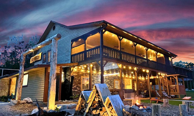 La Follette Cabin | 12 bdrm covered dock, hot tub, cwby pool, sleeps 46, “Mountain Ridge”