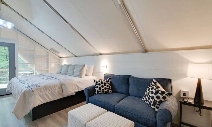 Groveoak RV Rental | #12 Launch Pad Luxury Glamping Tent Space Theme