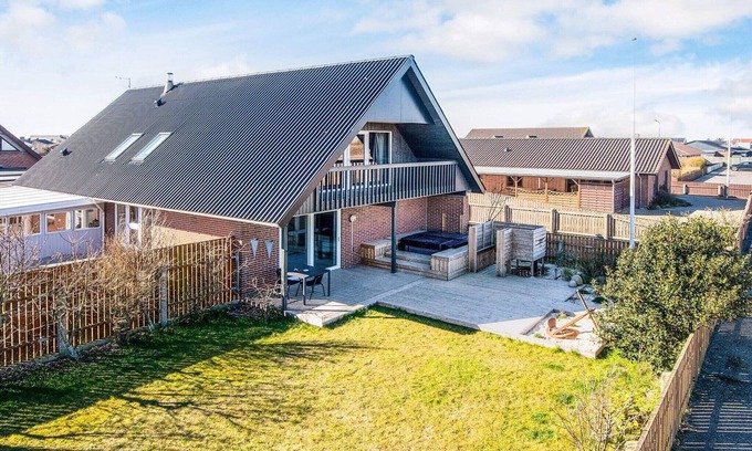 Thyboron House | 12 person holiday home in Thyborøn-By Traum