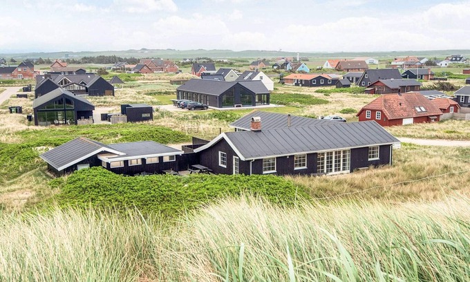 Vrist Strand House | 12 person holiday home in Harboøre-By Traum