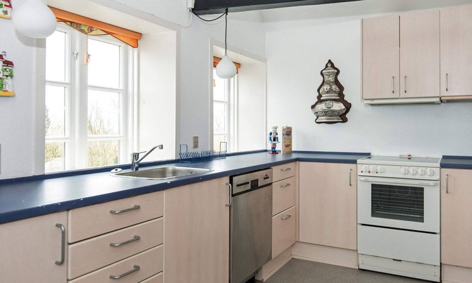 Rudbøl House | 12 person holiday home in Højer