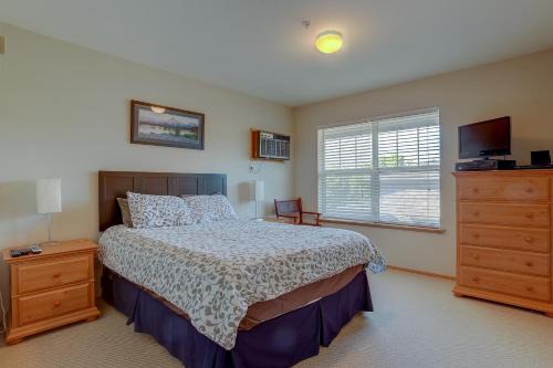Hood River Apartment | 13 Lodge Close to Golfing and Biking