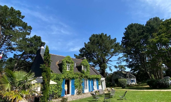 Locmariaquer House | 13 person family house on the Golfe du Morbihan