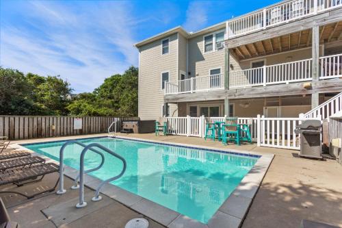 Whalehead Beach House | 1305 - Sea Biscuit
