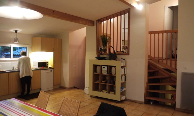 Maubuisson Villa | 130m2 villa, 40m2 terrace 700m2 of fenced land 400m from the lake and shops.
