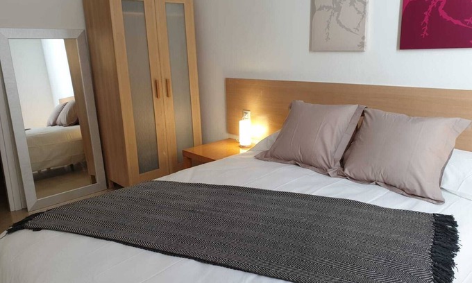 Tarragona Apartment | 14 Comfortable Apartment in City