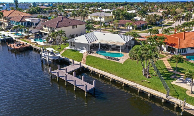 Deerfield Beach House | 1402 Managed By Brampton Park
