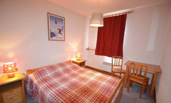 Saint-Martin-de-Belleville Apartment | 140m from ski slopes, 2nd floor, balcony, tv, ski locker, 61m², Saint Martin de Belleville