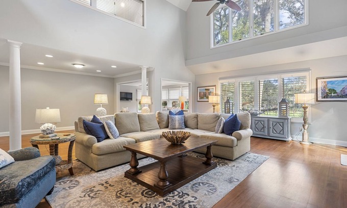 Vanderhorst Plantation House | 142 Augusta National: 3BR Home, Golf Views, $250 Beach Gear/Bike Credit