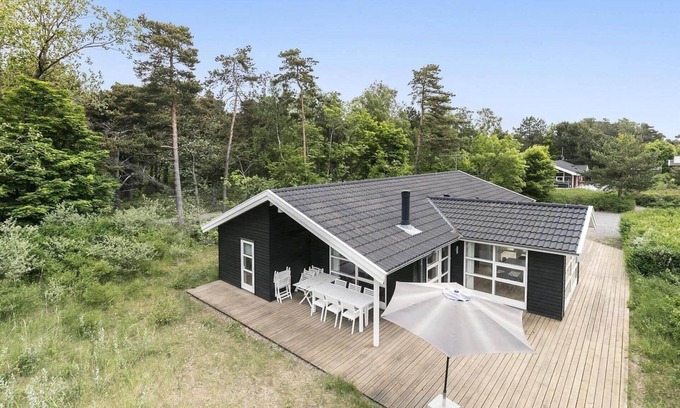 Oster Somarken House | 1432 Aakirkeby - Holsteroddevej 6