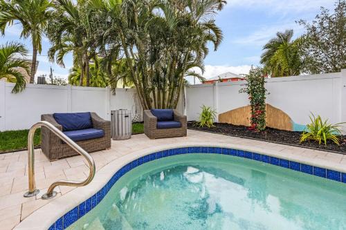 Hills T P House | 149 Pearl St, home