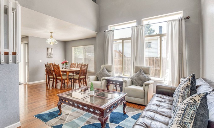 Aurora House | 15 Mi to Downtown Denver: Home w/Yard + Patio