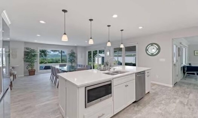 Anderson Township House | 15 min to downtown with inground pool & views of Ohio River & Belterra!