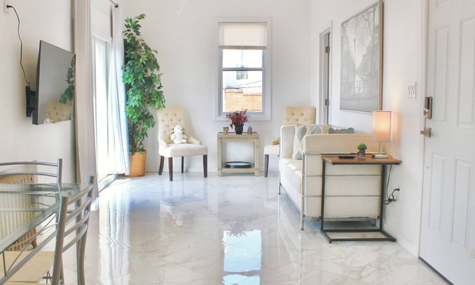 Queens Apartment | 15 Minutes From Manhattan Brand New 1-Bedroom in Astoria Queens/LIC
