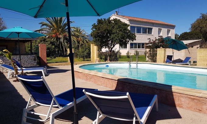 Solaro House | 15 pers. pool/sea/mountain view/1 km from the sea