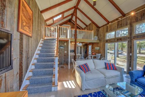 Cataumet House | 158 North Road Pocasset - Cape Cod