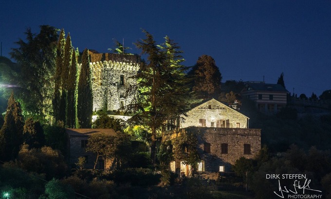 Aigo Villa | 15th century castle, between Cinque Terre and Portofino, private pool, sea view
