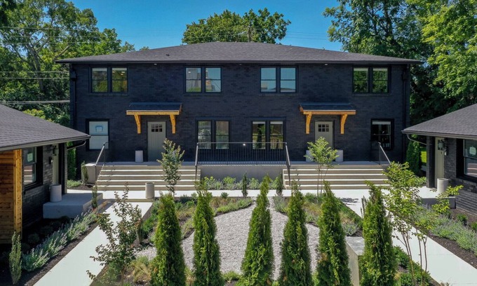 Hillsboro West End Apartment | 16 Guests | Modern Suites, Mins to Downtown | The Nomad 4BR Buyout by AvantStay