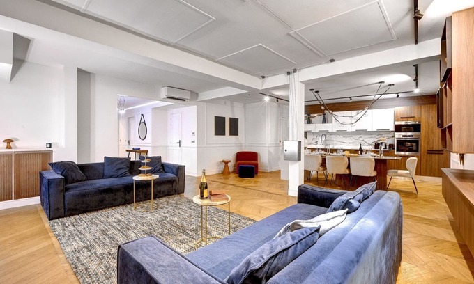 Passy Apartment | 165 Beetho – Stunning Suite Near the Eiffel Tower