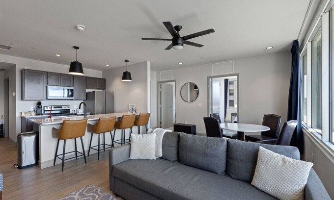 Downtown Condo | 175 LEX - Spacious Two Bedroom Downtown Lexington