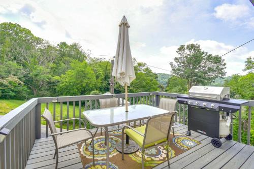Beattyville House | 18 Mi to Red River Gorge Beattyville Retreat