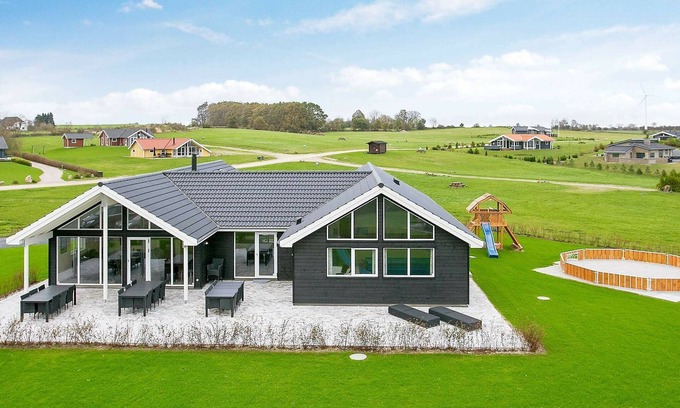 Bøjden House | 18 person holiday home in Faaborg